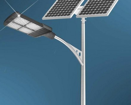 solar-energy-road-light-1